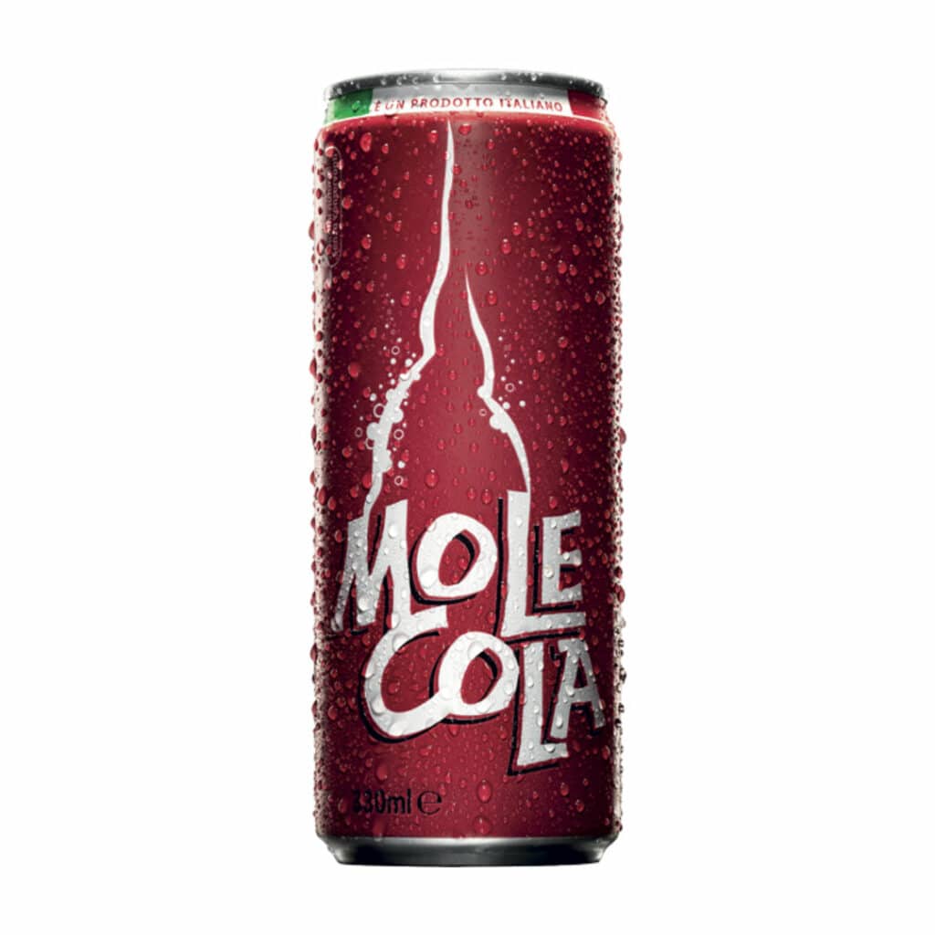 Canette de MoleCola Classica – cola italien naturel servi chez 500° Pizza Marseille