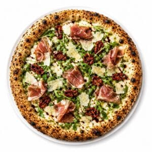 Pizza Primavera de 500 Degrés à Marseille avec mozzarella fleur de lait, roquette, tomates confites, jambon cru San Daniele, parmesan et crème de balsamique